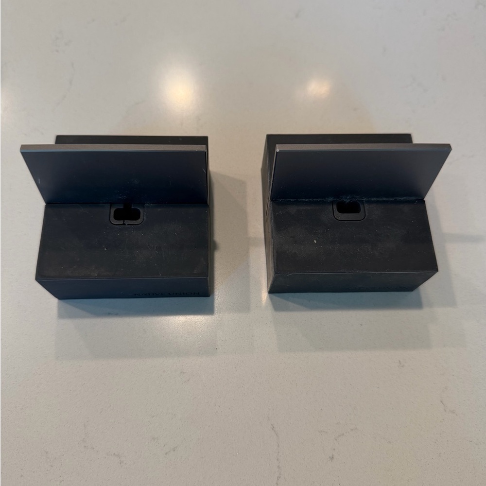 iPhone mounted charger